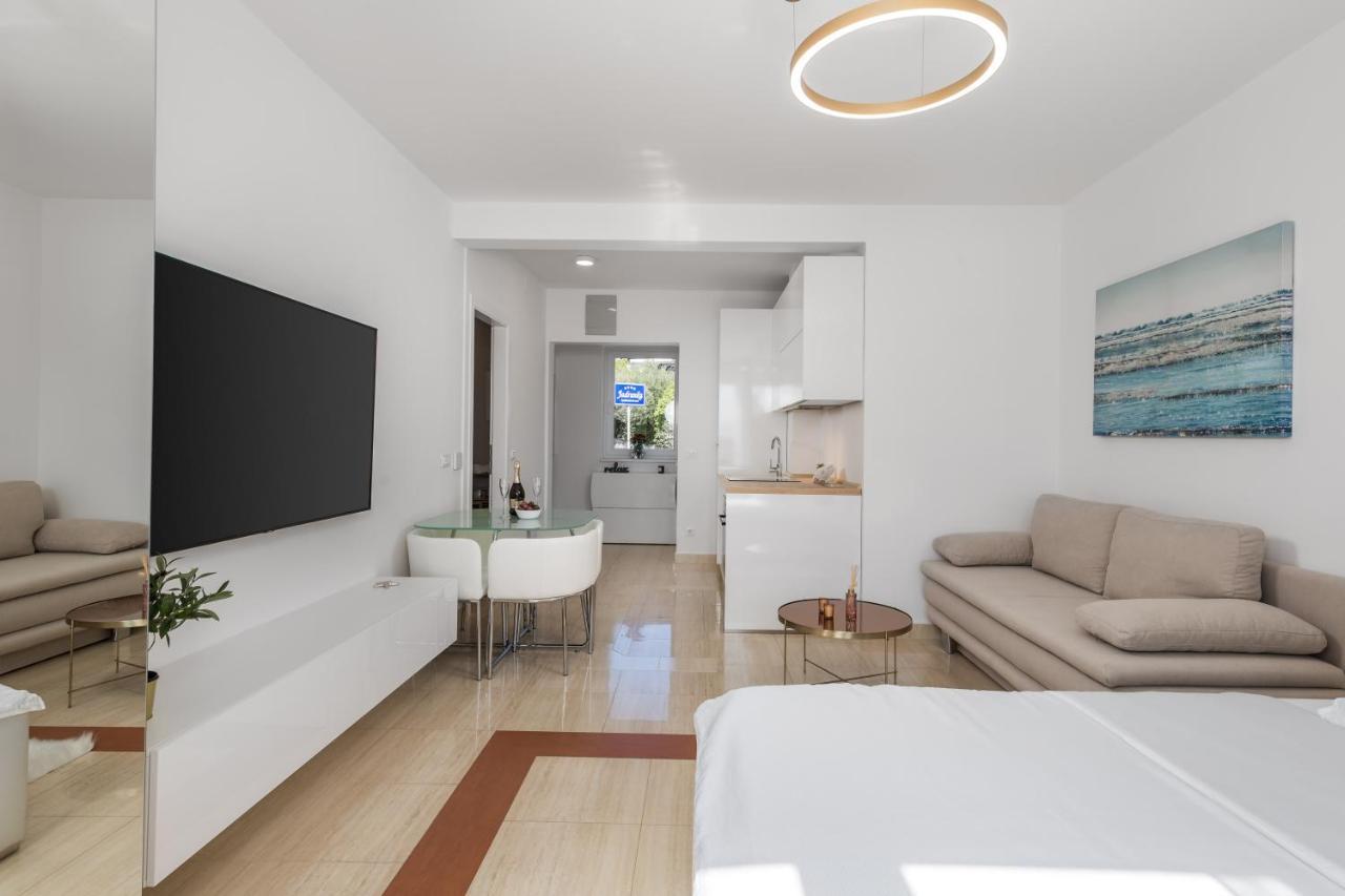Luxury Studio Apartment Honeymoon Selce Exteriör bild